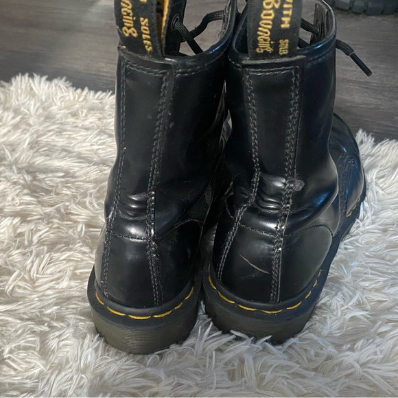 doc martens boots - Picture 2 of 4